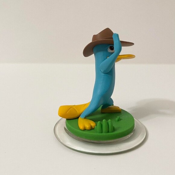 Disney Infinity Phineas and Ferb Toy Box Pack Phineas and Agent P Figures - Picture 13 of 16